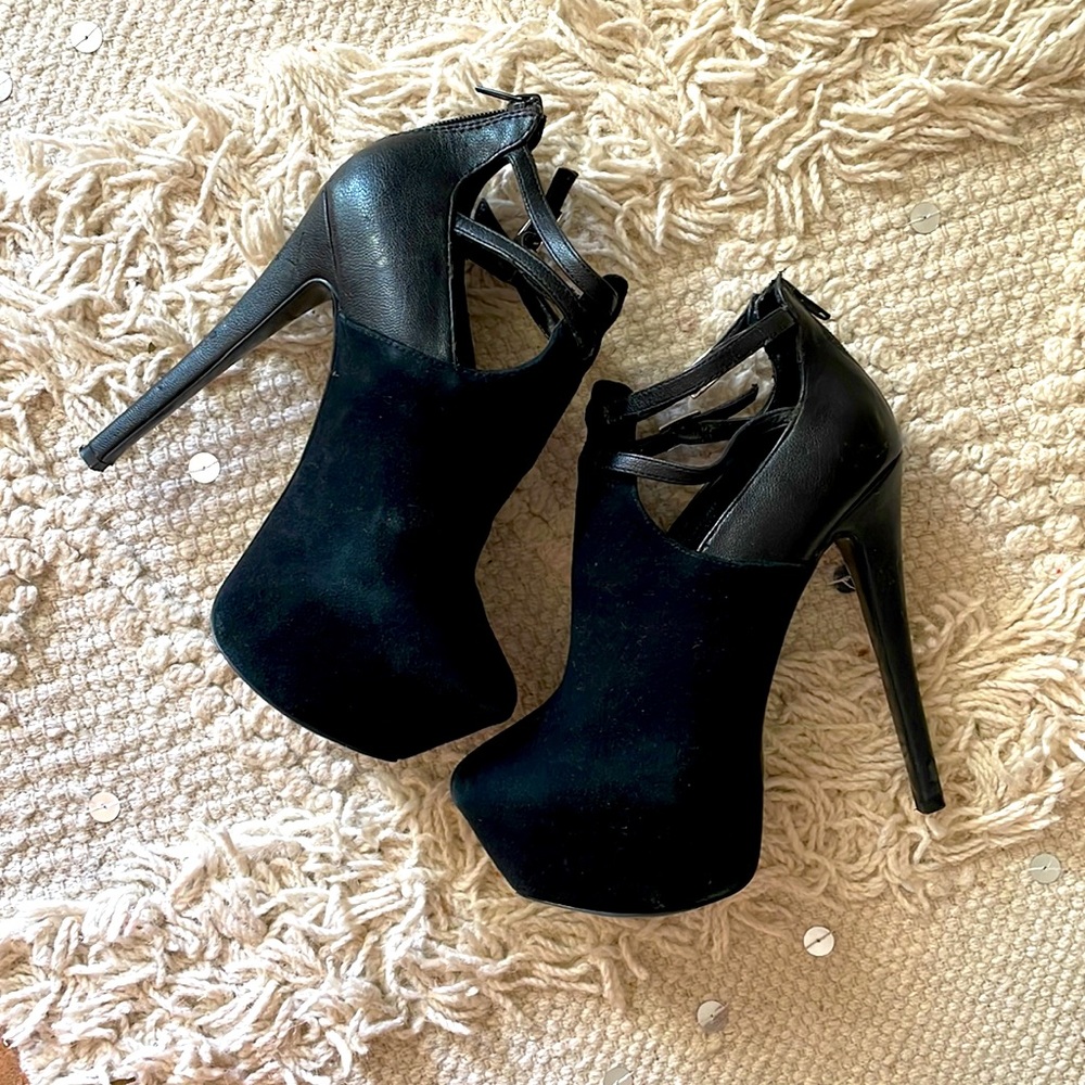 Steve Madden stilettos